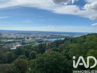 Apartment in Sainte-Foy-lès-Lyon (69110)