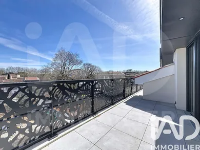 Apartment in Toulouse (31300)