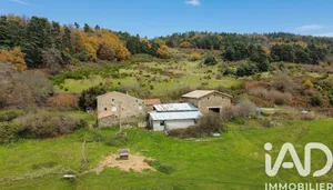 Ferme à Vaudevant (07410)