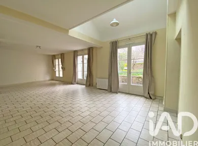 Duplex in Blois (41000)