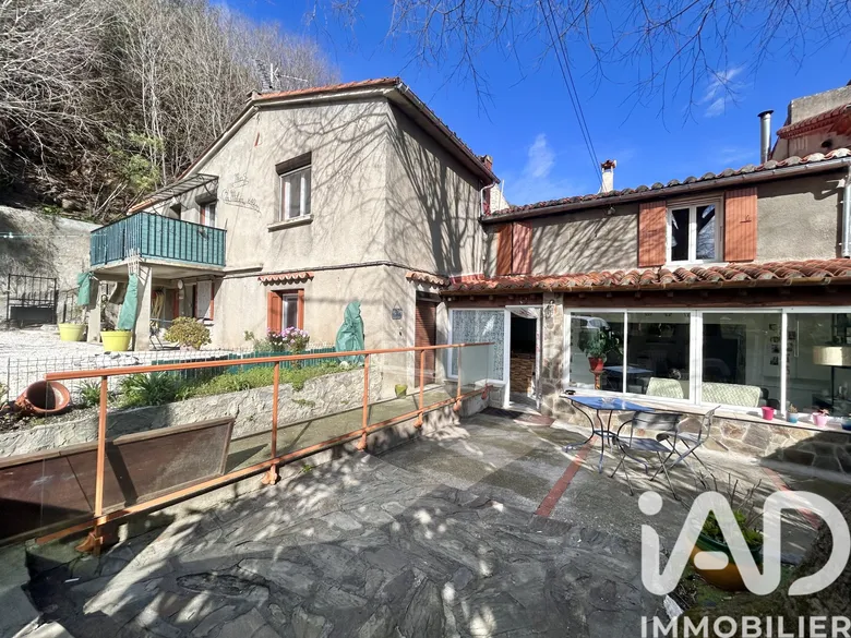 Maison 7 pièces 176 m² · à Amélie-les-Bains-Palalda · 176 m² · 275 000 €