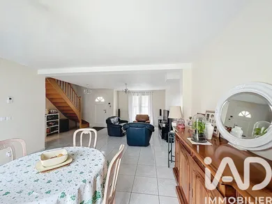 House in Roissy-en-Brie (77680)