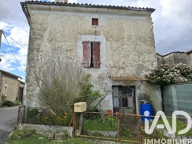 Maison de village à Cellettes (16230)