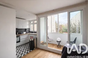 Apartment in Colombes (92700)