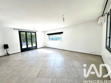 Maison à Morières-lès-Avignon (84310)