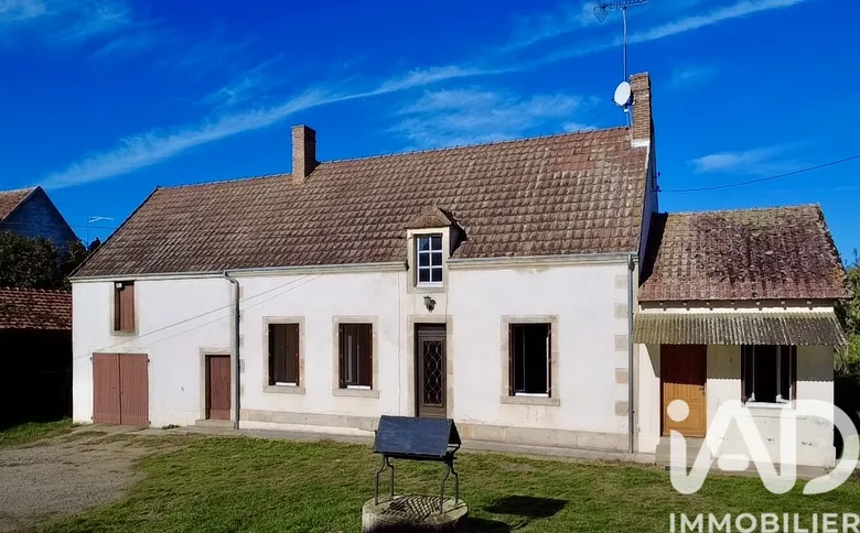 Maison 5 pièces 86 m² · à Saint-Georges-de-Poisieux · 86 m² · 150 000 €