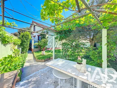 Maison traditionnelle à Drancy (93700)