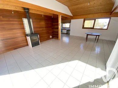 House in Mayenne (53100)