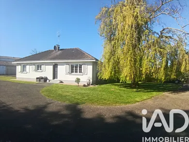 House in Louzy (79100)