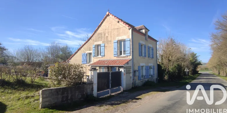 Maison 5 pièces 82 m² · à Gardefort · 82,4 m² · 79 900 €