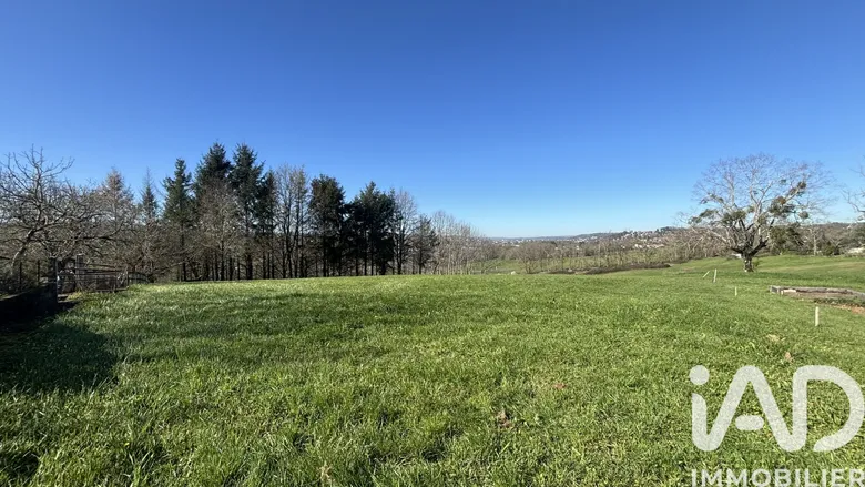 Terrain à bâtir à Malemort (19360) · 91 000 €