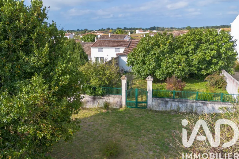 Maison 6 pièces 142 m² · à Le Bois-Plage-en-Ré · 142 m² · 898 000 €
