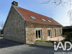 Longere in Folligny (50320)