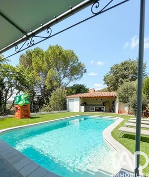 Maison à Carcès (83570)