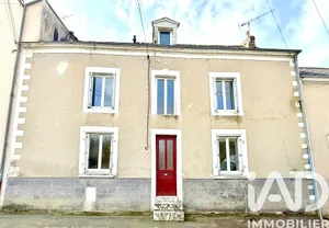 Townhouse in Château-Gontier (53200)