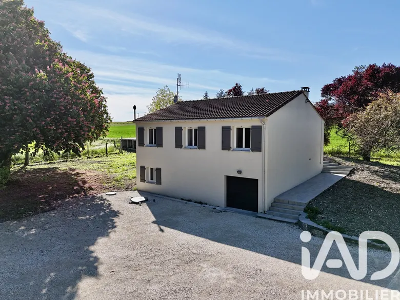 Maison 6 pièces 105 m² · à Germignac · 105 m² · 215 000 €