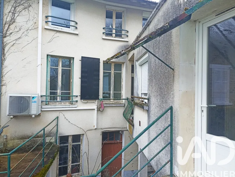Maison 8 pièces 179 m² · à Bessines-sur-Gartempe · 179 m² · 76 000 €