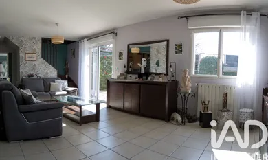 Traditional house in Bois-d'Arcy (78390)