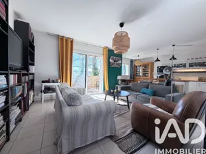 Duplex in Lanton (33138)