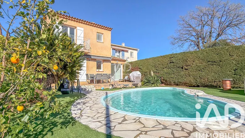 Maison 4 pièces 89 m² · à Saint-Raphaël · 89 m² · 516 000 €