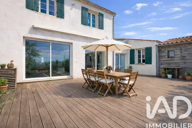Townhouse in Saint-Clément-des-Baleines (17590)