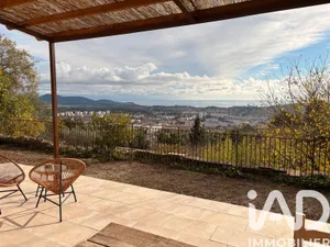 Appartement à Toulon (83200)