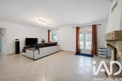 Maison traditionnelle à Cambes (33880)