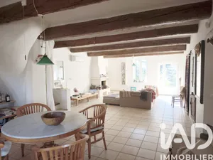 House in La Roque-Alric (84190)