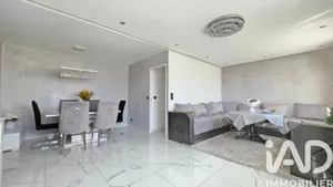 Apartment in Mantes-la-Jolie (78200)