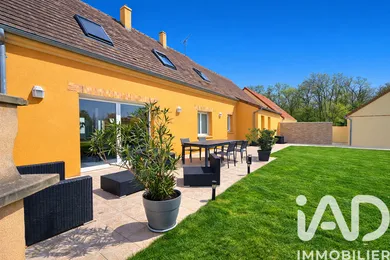 House in Sours (28630)