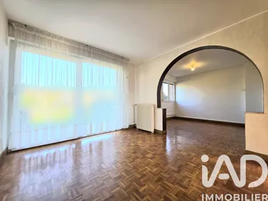 Maison de ville à Pont-sur-Sambre (59138)