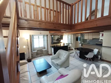 Duplex à Locronan (29180)