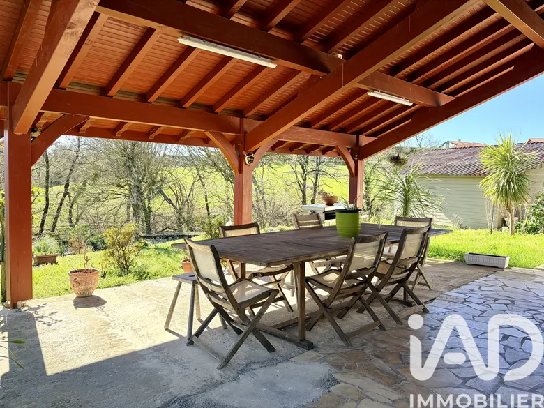 Maison 5 pièces 107 m² · à Ustaritz · 107 m² · 490 000 €