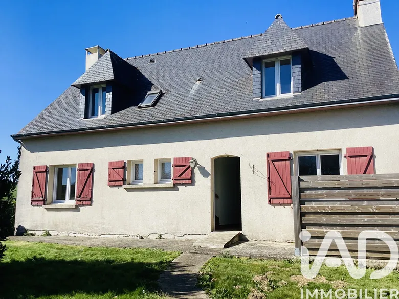 Maison 7 pièces 115 m² · à Saint-Gonnery · 115 m² · 162 000 €
