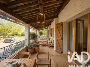 Appartement à Les Salles-sur-Verdon (83630)