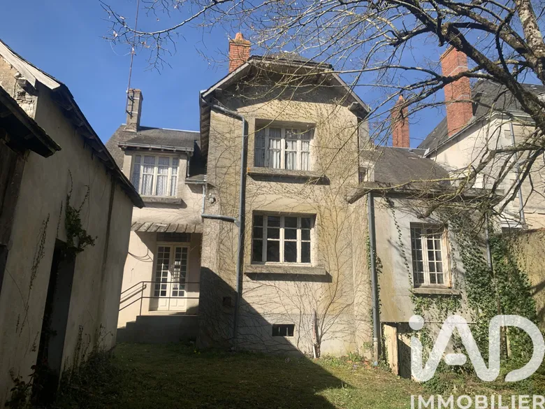 Maison 10 pièces 223 m² · à Pellevoisin · 223 m² · 89 000 €