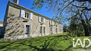 Domaine à Champniers (16430)