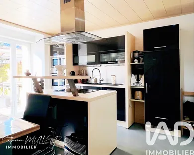 Triplex à Champey (70400)
