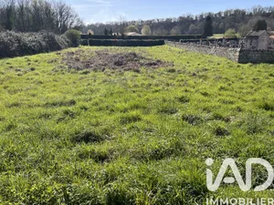 Building plot in Voulême (86400)