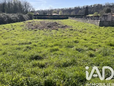 Building plot in Voulême (86400)