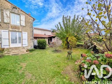 House in Lussac-les-Châteaux (86320)