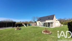 House in Leuhan (29390)