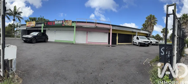 Immeuble 452 m² · à Le Tampon · 452 m² · 885 000 €