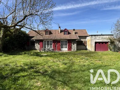 Maison à Poey-de-Lescar (64230)