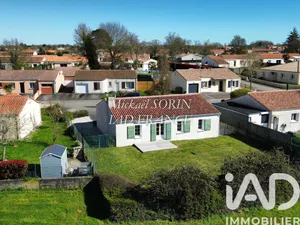 Detached house in la chaize le vicomte (85310)