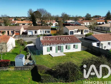 Detached house in la chaize le vicomte (85310)