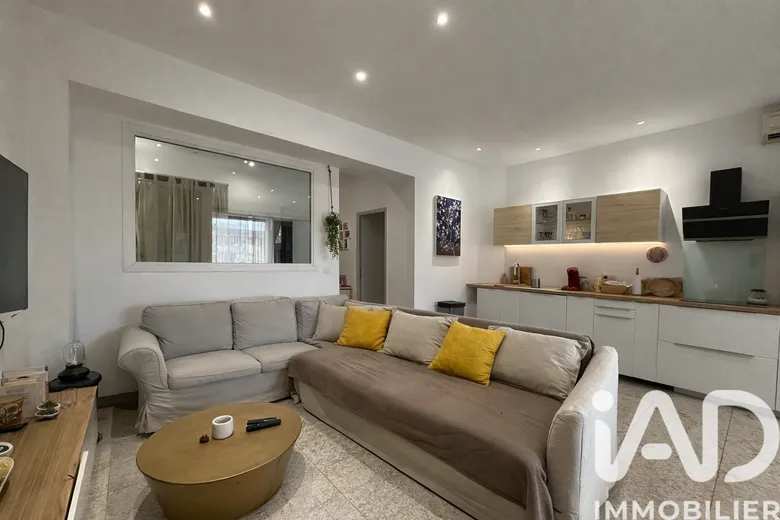 Appartement 3 pièces 73 m² · à Pierrefeu-du-Var · 73 m² · 198 450 €
