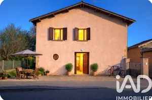 Traditional house in St GERMAIN NUELLES (69210)