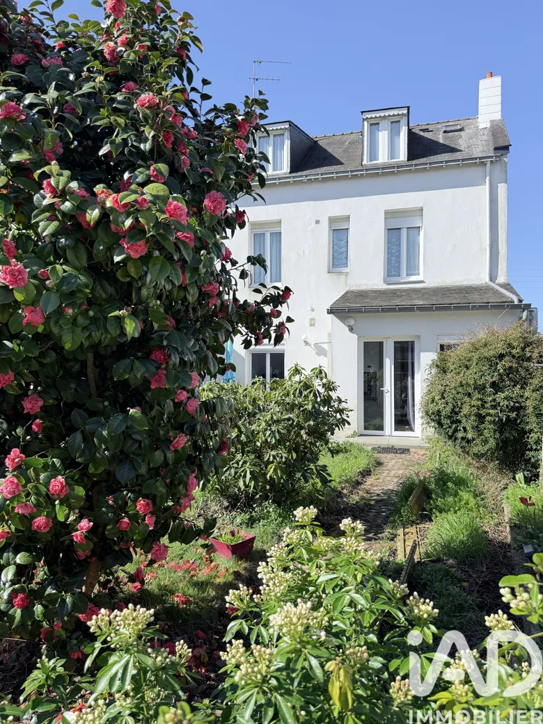 Maison 8 pièces 168 m² · à Vannes · 168 m² · 457 900 €