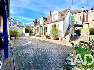 Maison traditionnelle à Sergines (89140)